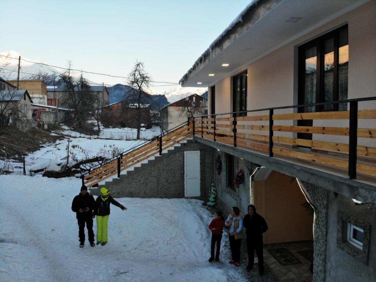 Guesthouse Kurdiani In Mestia Extérieur photo